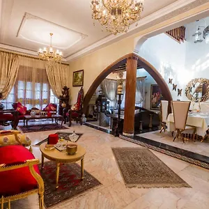 Riad Sebti, Fez